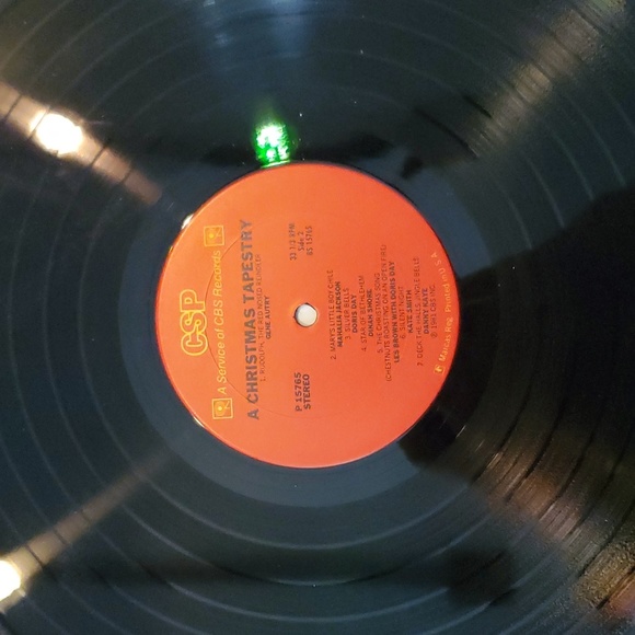 π Vinyl A CHRISTMAS TAPESTRY π§ 33 Record Album π΅ - Picture 3 of 4